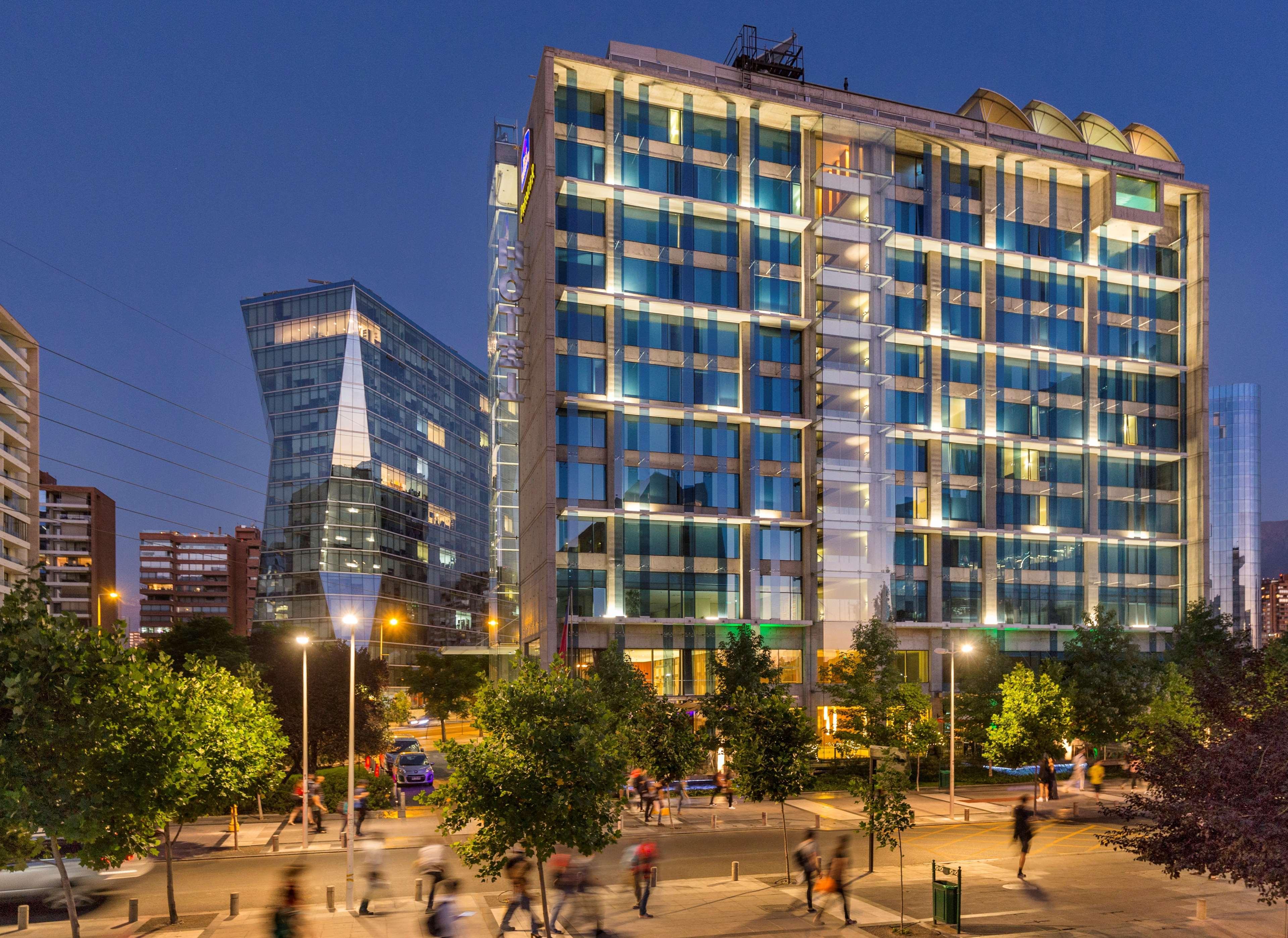 Best Western Premier Marina Las Condes Santiago Exterior photo