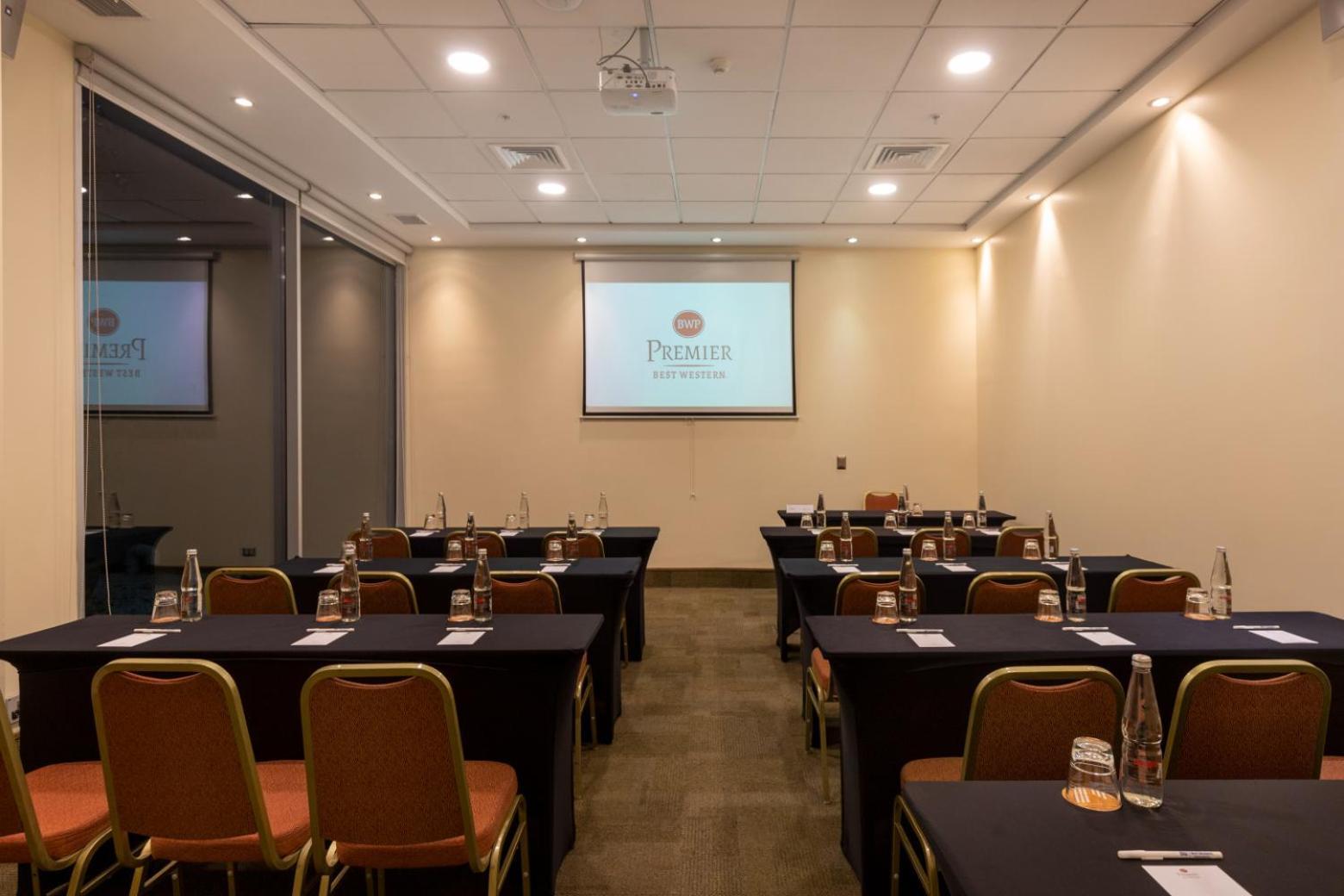Best Western Premier Marina Las Condes Santiago Exterior photo