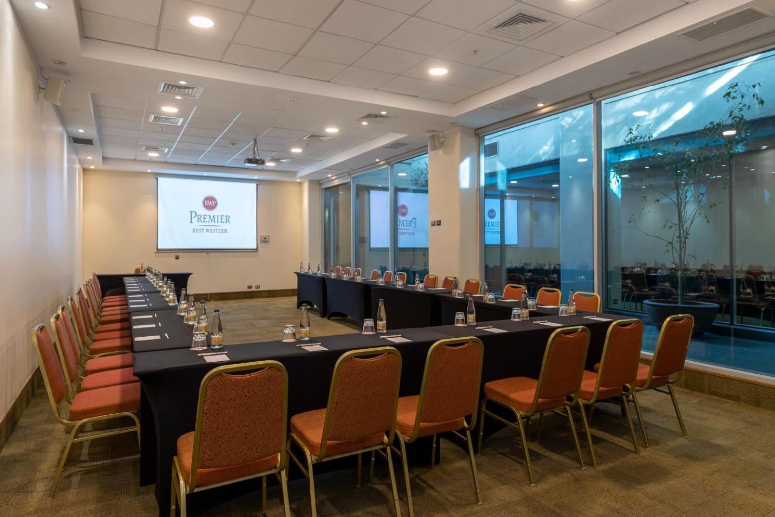 Best Western Premier Marina Las Condes Santiago Exterior photo