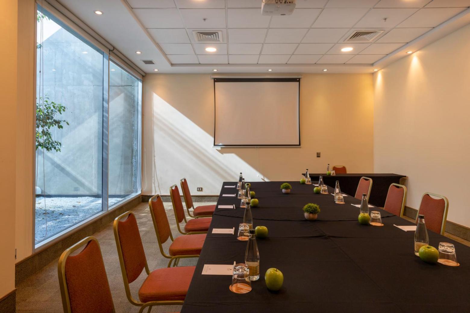 Best Western Premier Marina Las Condes Santiago Exterior photo