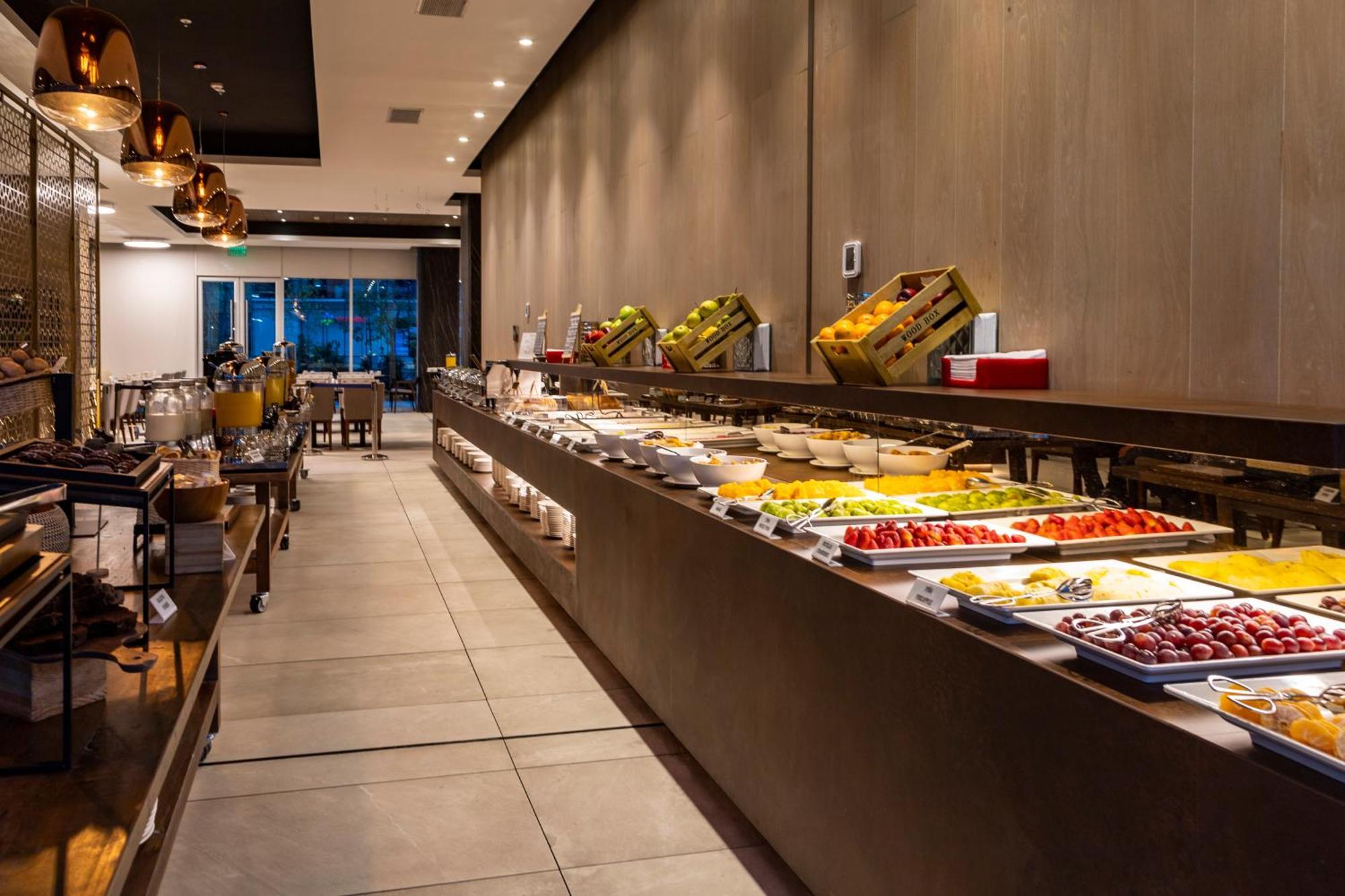 Best Western Premier Marina Las Condes Santiago Exterior photo